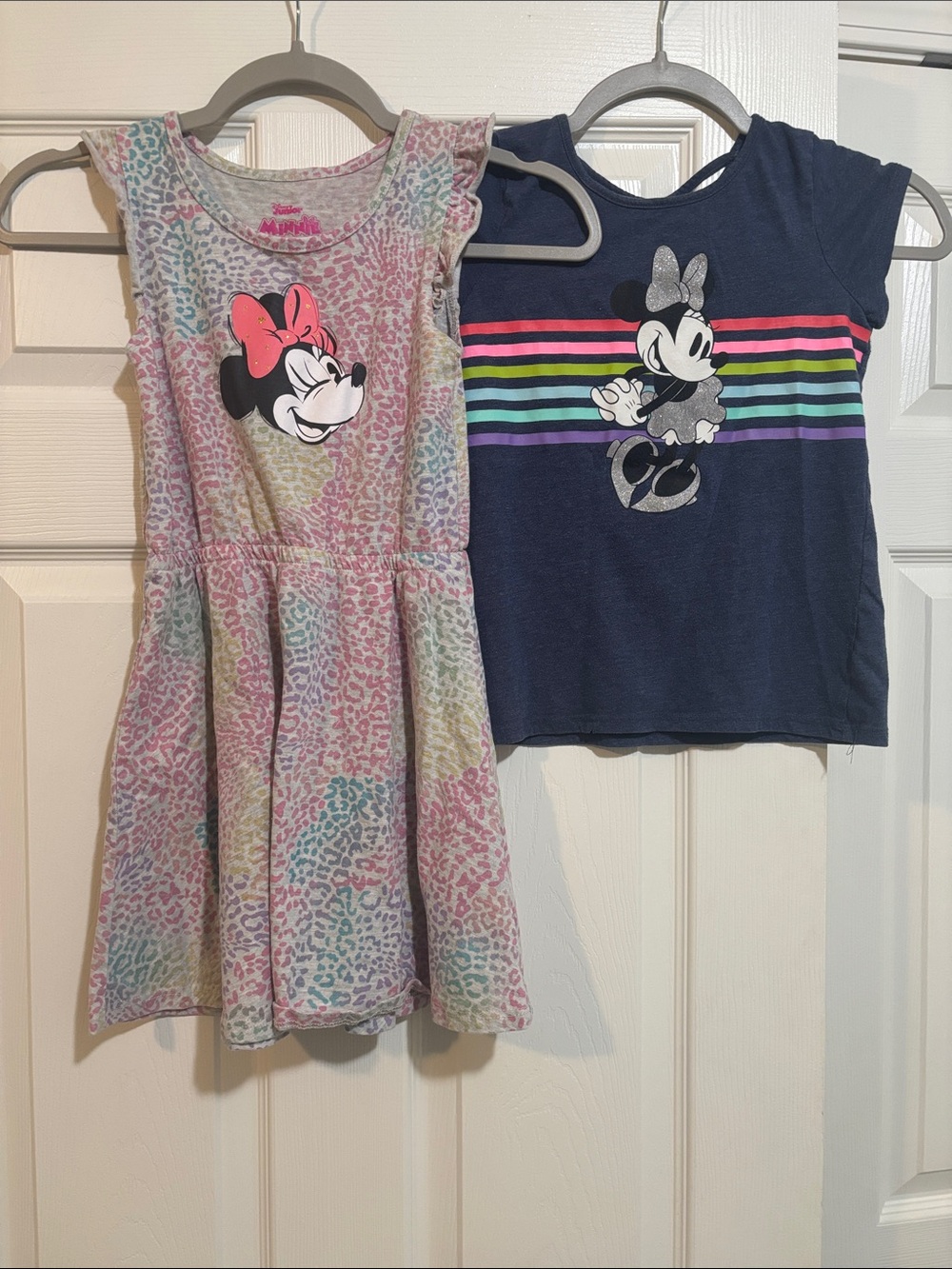 Disney Girls Minnie Mouse Pastel Leopard Dress & Navy Rainbow Tee